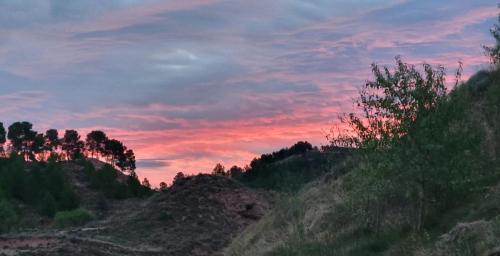 Beautiful sunrise as we leave Najera