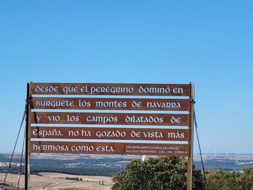 Since the pilgrim dominated the Mountains of Navarra in Burguete and saw the vast fields of Spain, he has not enjoyed a more beautiful view like this.