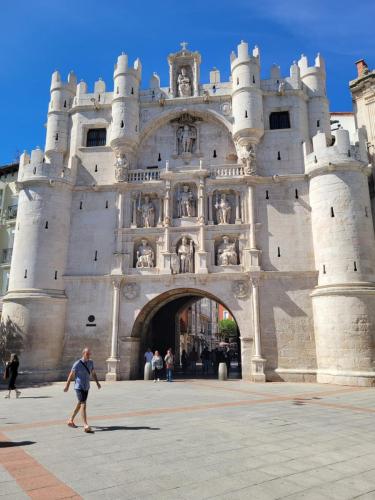 The Acro Santa Maria, entrance to the plaza