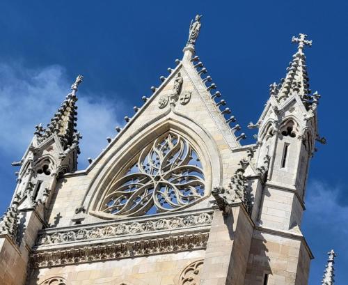 The Cathedral top centerpiece