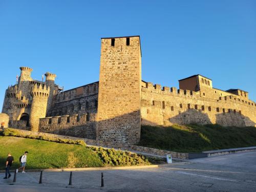 Castille de Templarios (Castle if the Knights Templar)