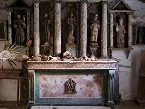 The altar in one of the tiny churches along the way.